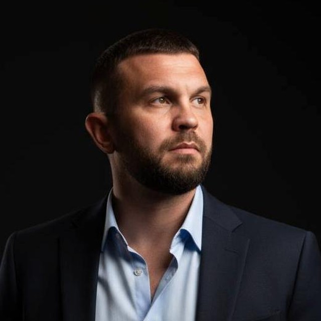 Юнусов Максим Эрнестович — маркетолог, предприниматель, основатель МАВИИ